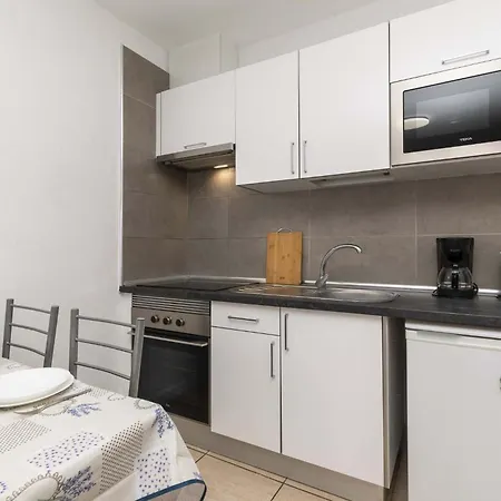 Diamantes 24 - One Bed *