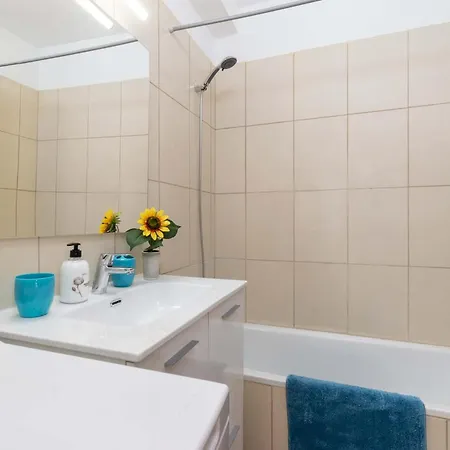 Diamantes 24 - One Bed شقة *